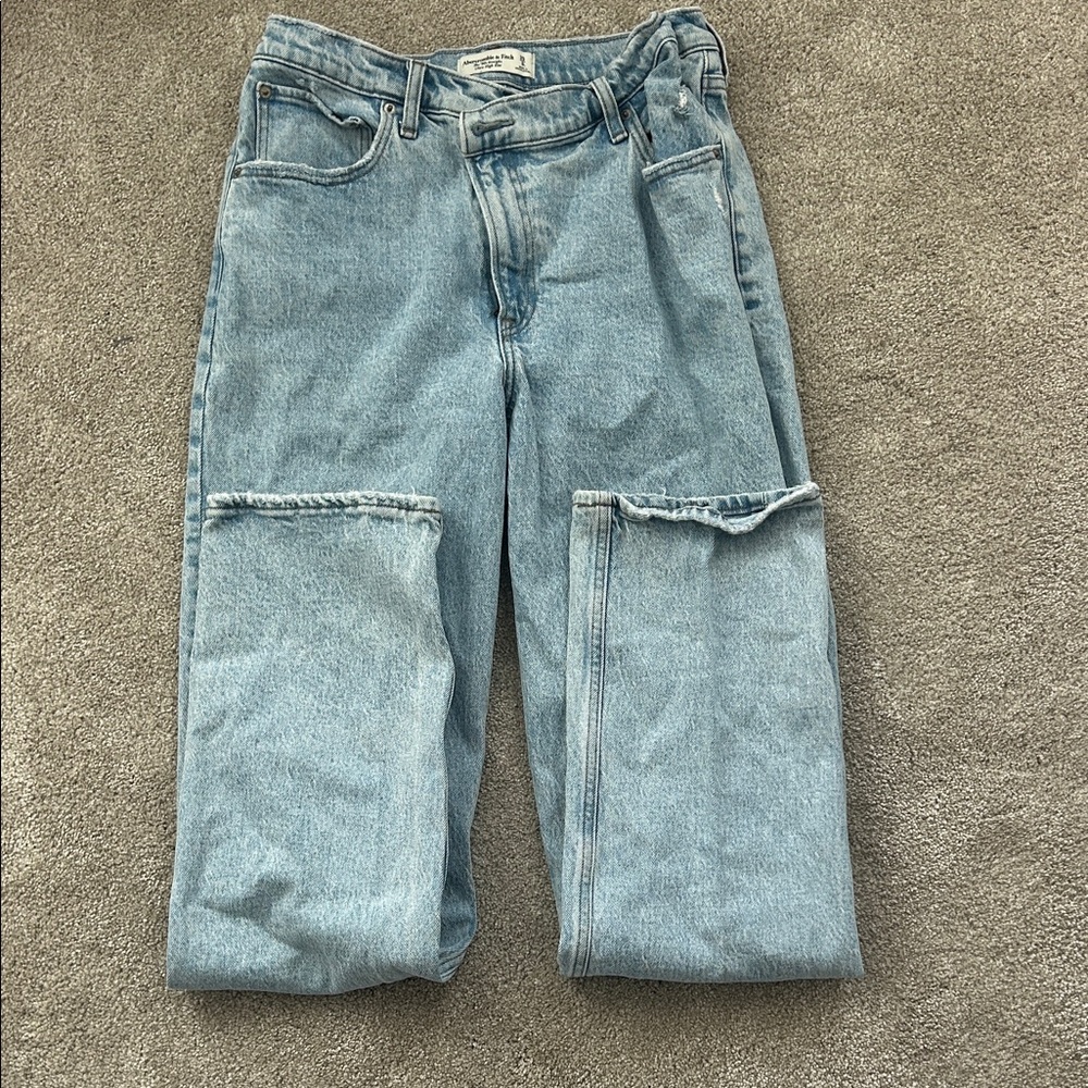Abercrombie & Fitch Light Wash Ultra High Rise Jeans